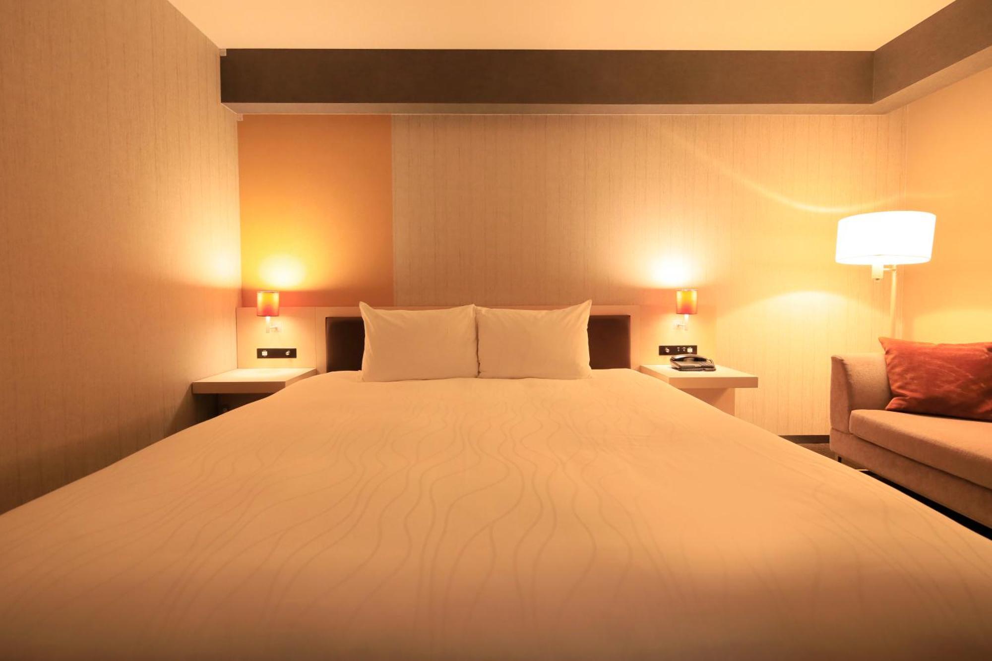 Richmond Hotel Наріта Екстер'єр фото